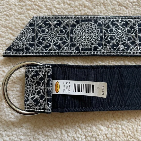Talbots Embroidered Fabric Belt Black & Silver Buckle Size Small 38” - Picture 6 of 9